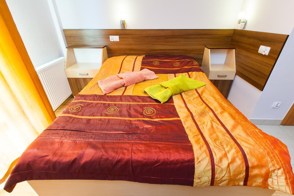 Sanatorium Zbyszko Hotel Busko-Zdrój Szoba fotó